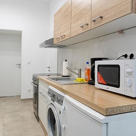 9 Min From City Center - Beautiful Studio Near U1 Reumannplatz Viena Exterior foto
