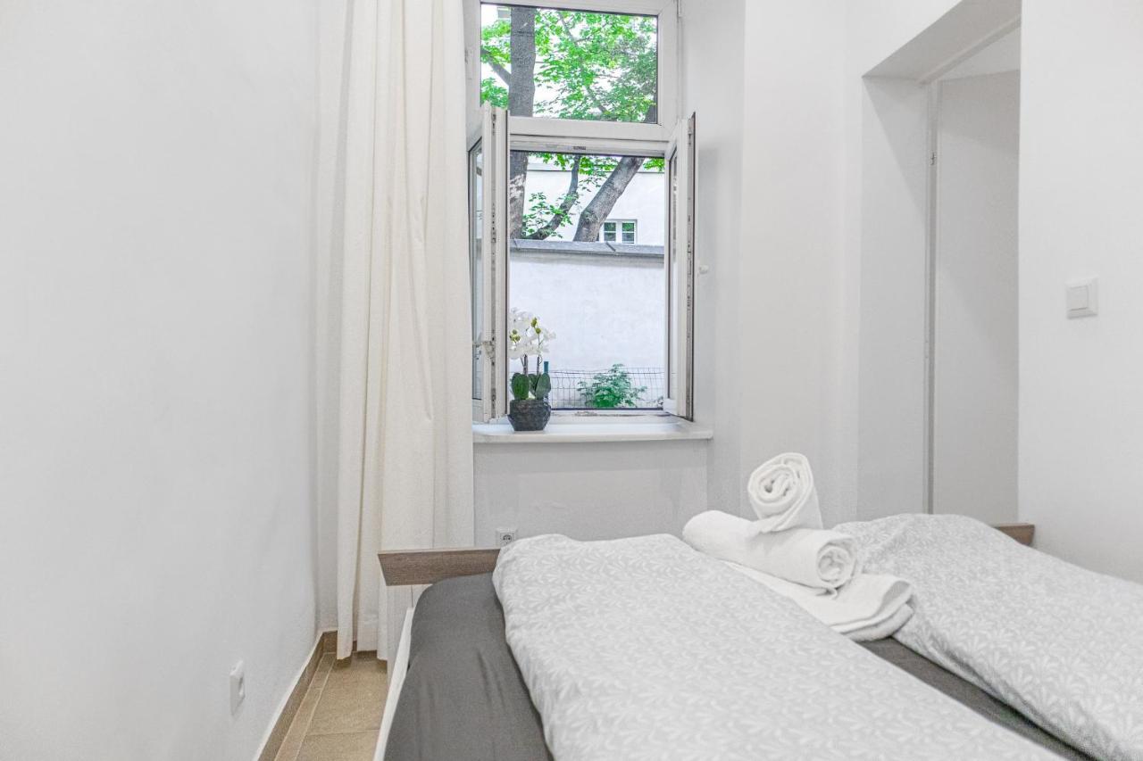 9 Min From City Center - Beautiful Studio Near U1 Reumannplatz Viena Exterior foto