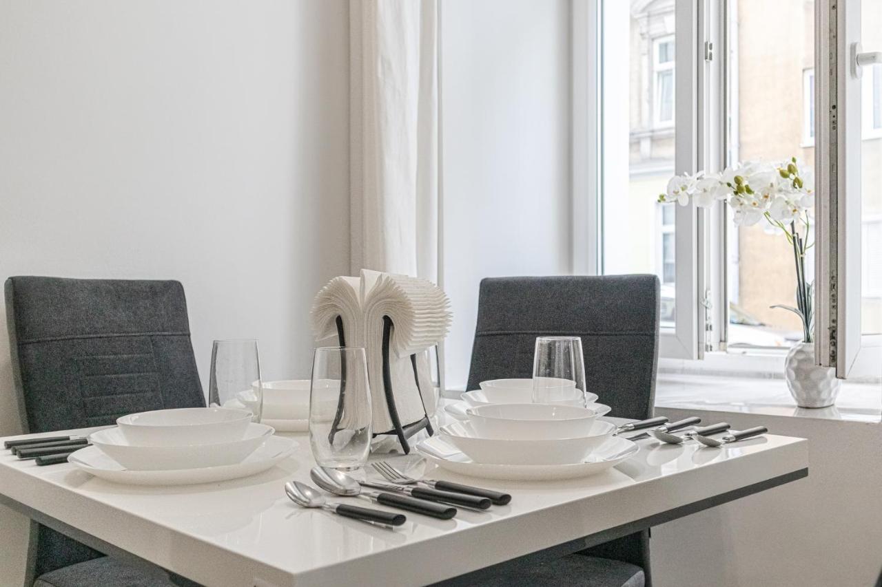 9 Min From City Center - Beautiful Studio Near U1 Reumannplatz Viena Exterior foto