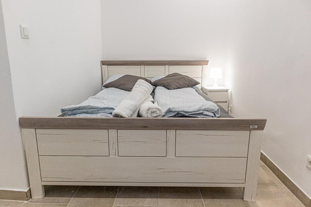 9 Min From City Center - Beautiful Studio Near U1 Reumannplatz Viena Exterior foto
